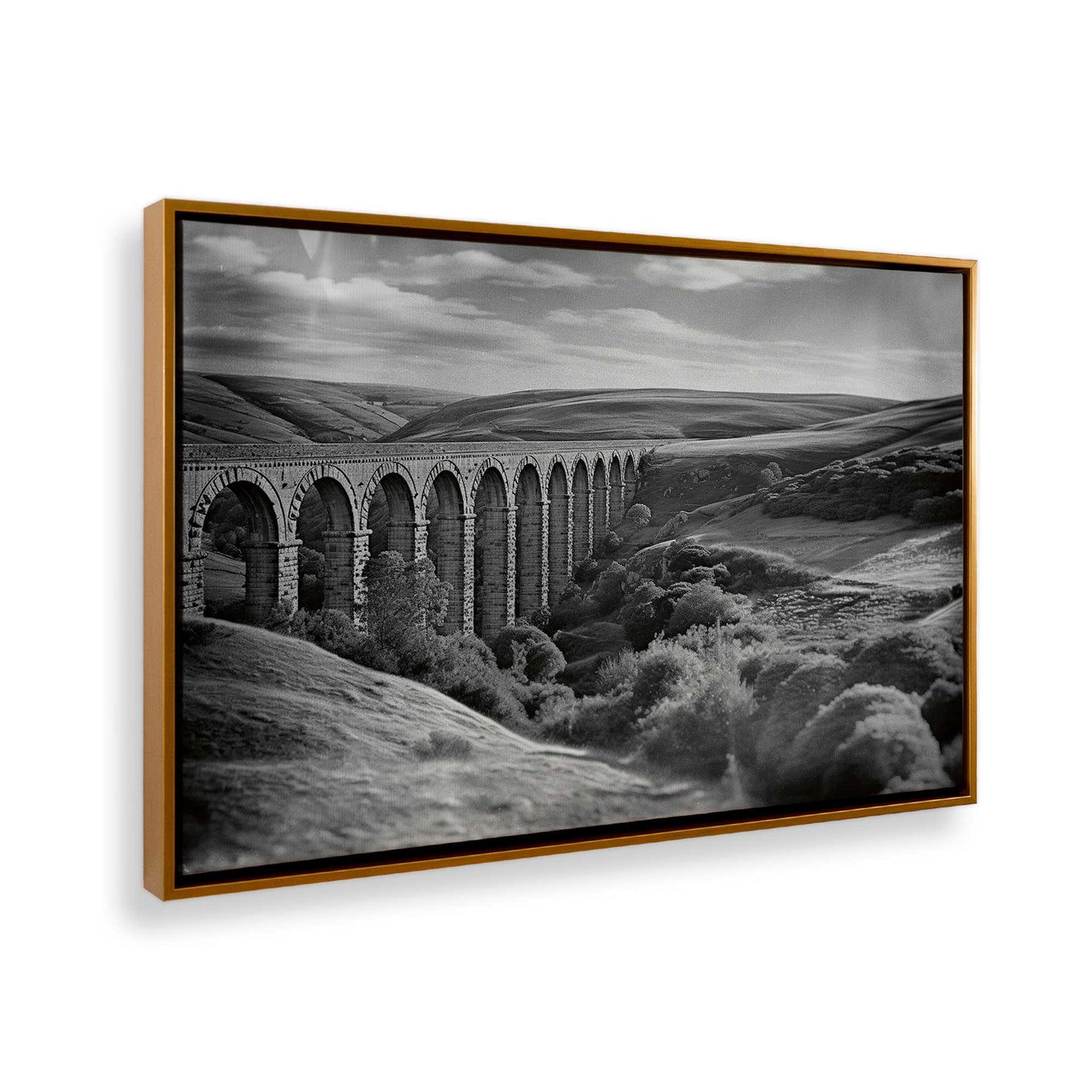 [Color:Polished Gold], Picture of the corner of the art