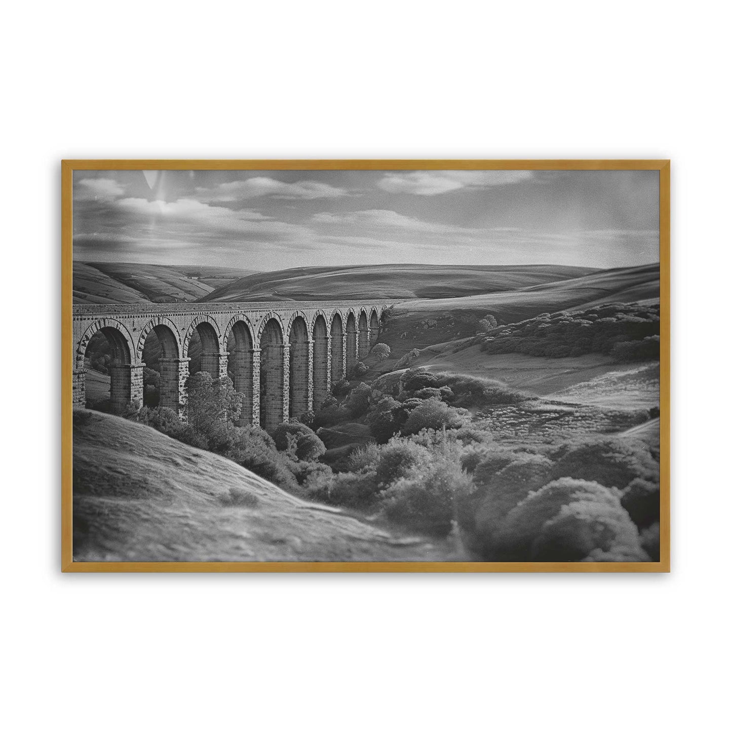 [Color:Polished Gold], Picture of art in a Polished Gold frame