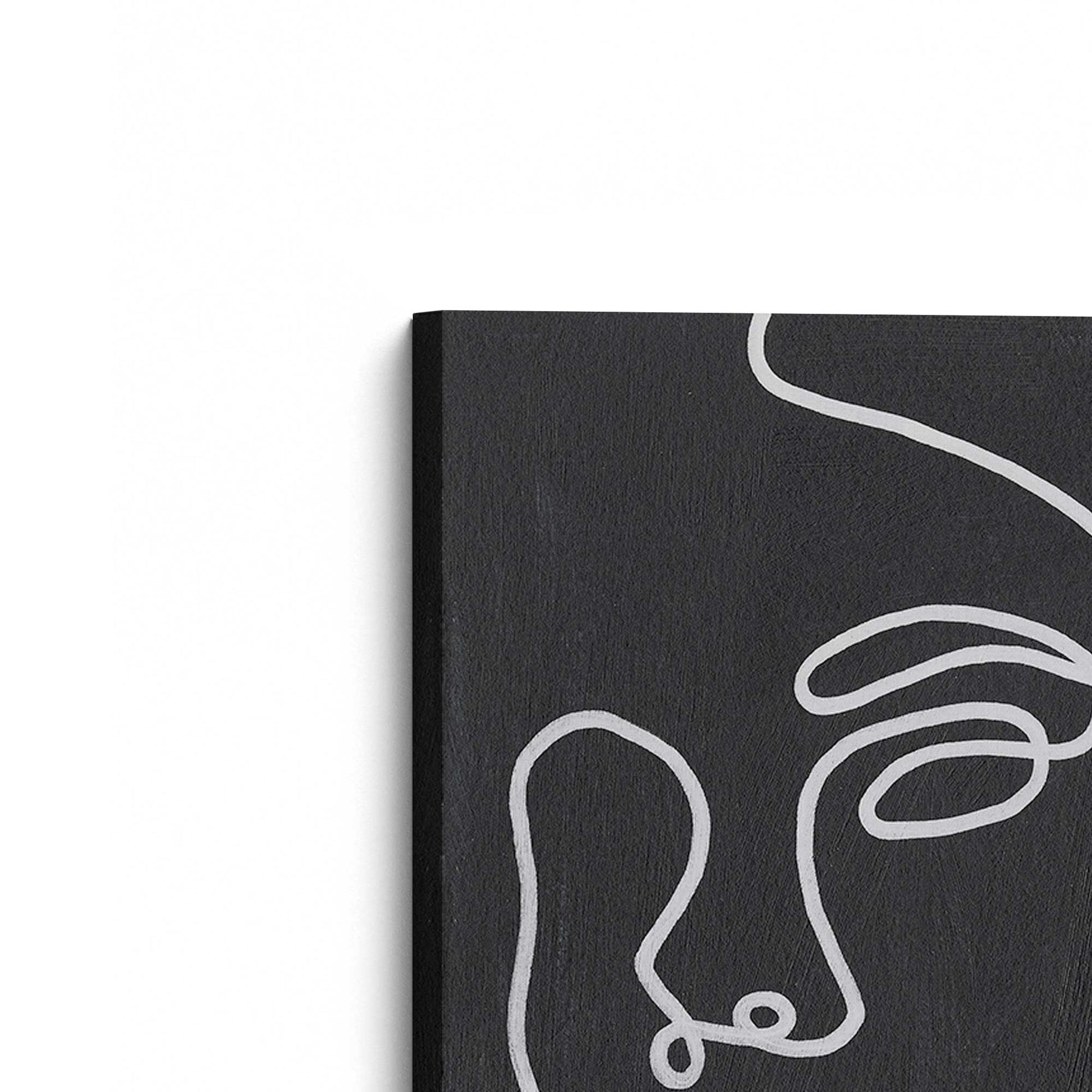[Color:Stretched Canvas], Picture of the corner of the art