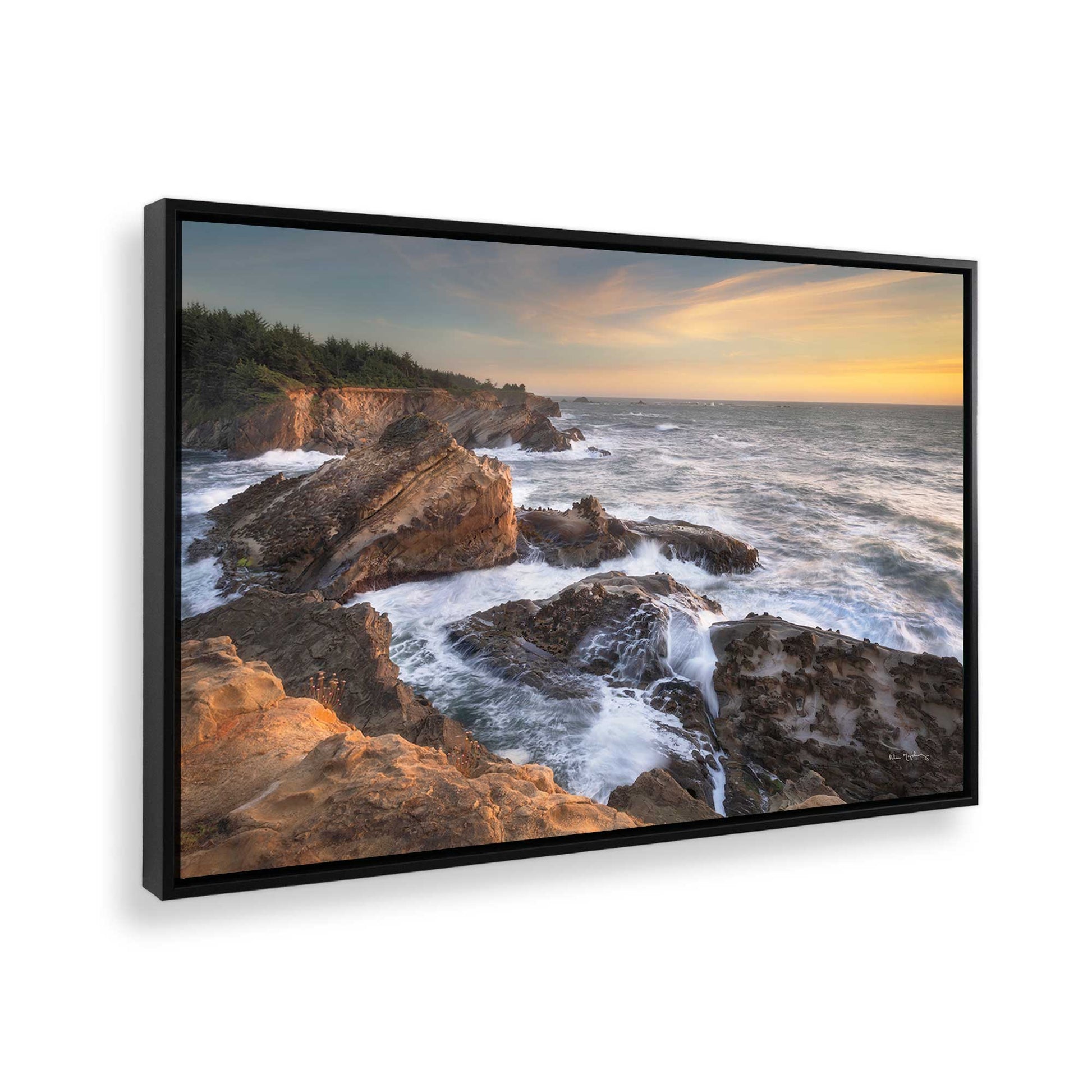 [Color:Satin Black], Picture of the corner of the art