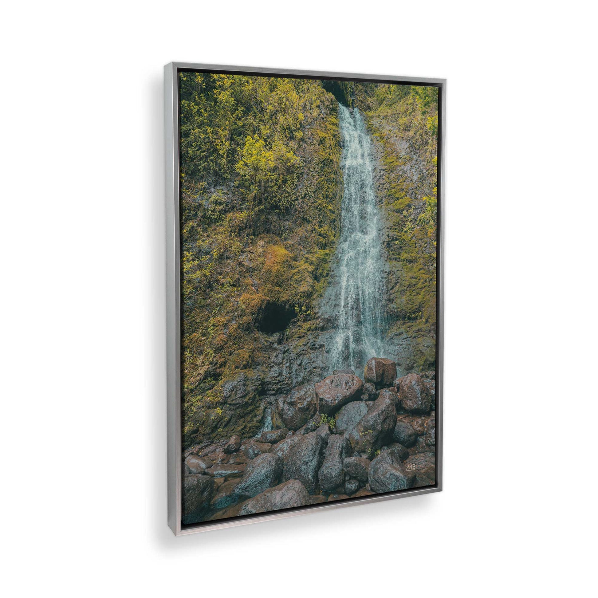 [Color:Polished Chrome], Picture of the corner of the art