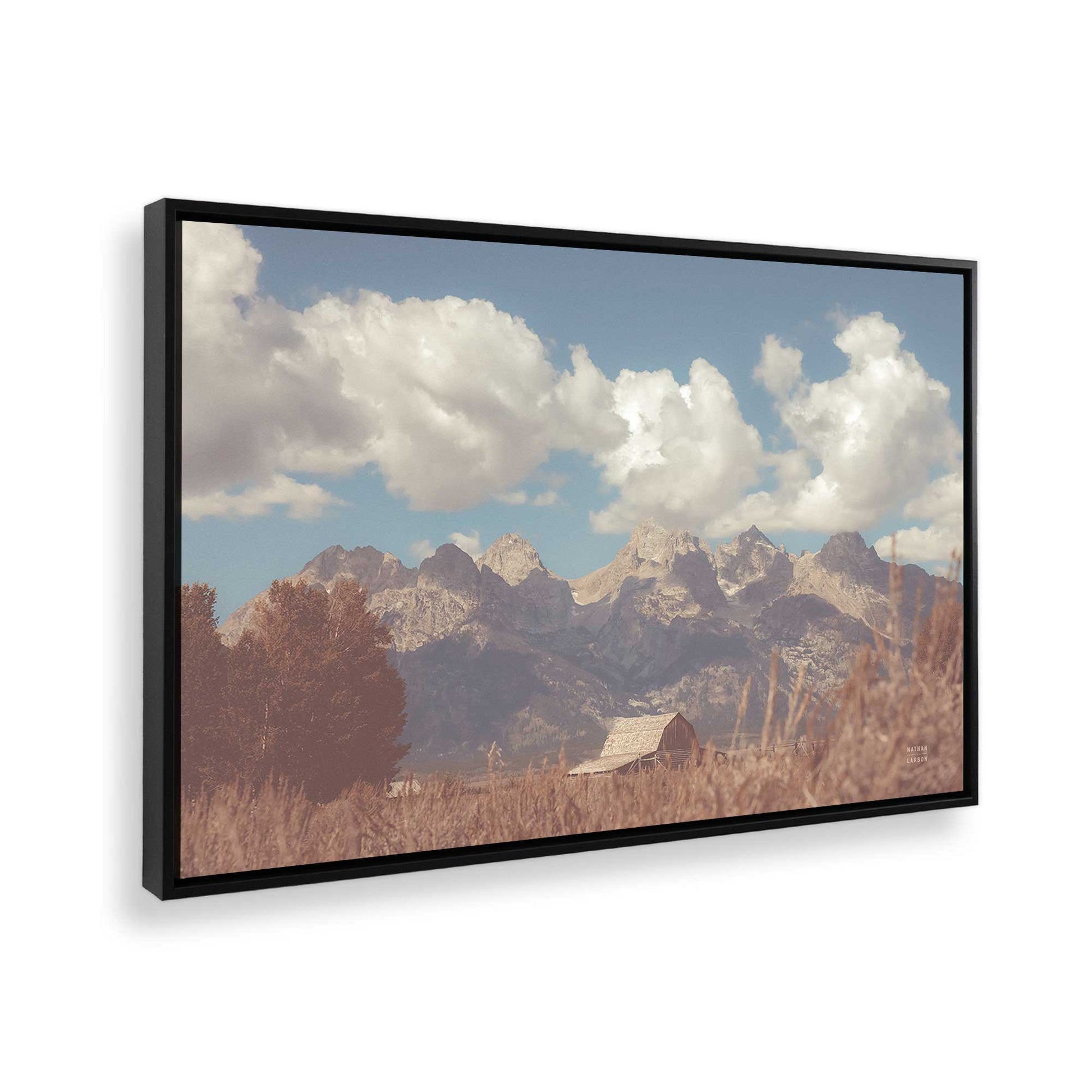 [Color:Satin Black], Picture of the corner of the art