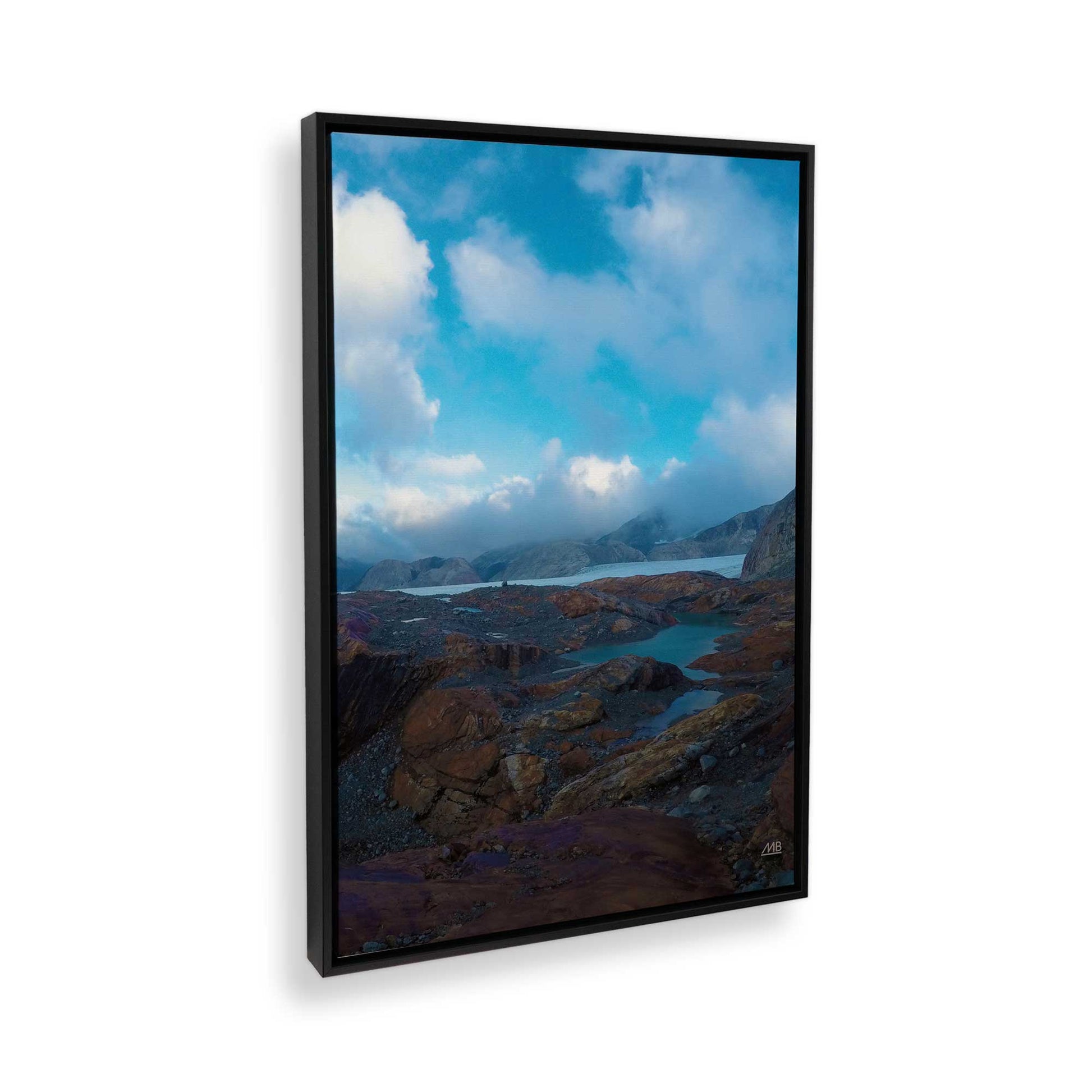 [Color:Satin Black], Picture of the corner of the art