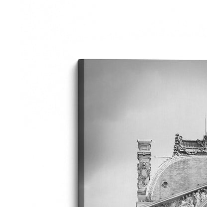 [Color:Stretched Canvas], Picture of the corner of the art