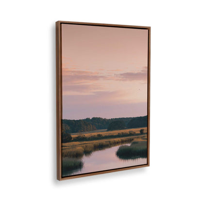 [Color:Walnut], Picture of the corner of the art