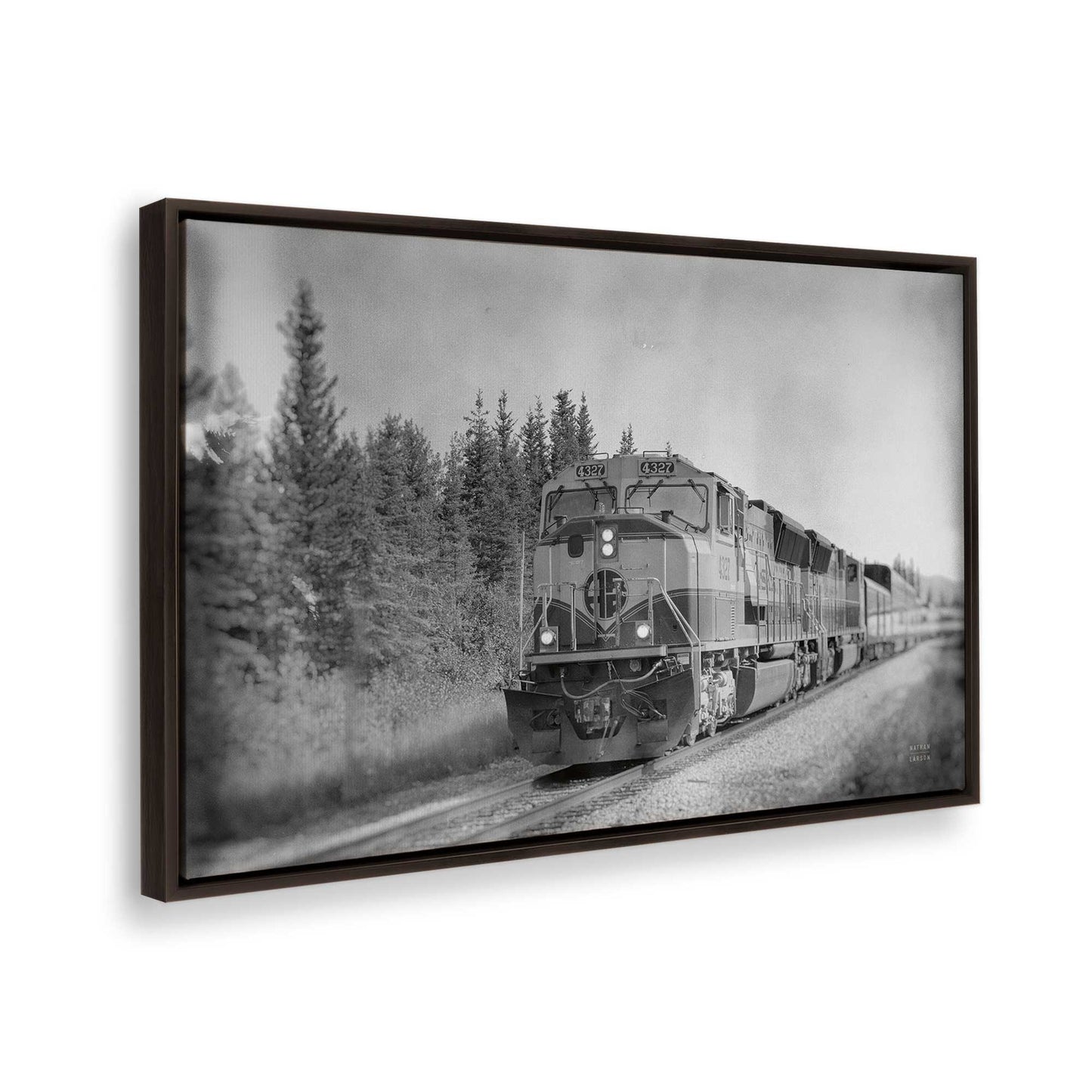 [Color:Espresso], Picture of the corner of the art