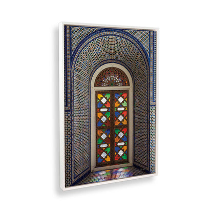 [Color:Opaque White], Picture of the corner of the art