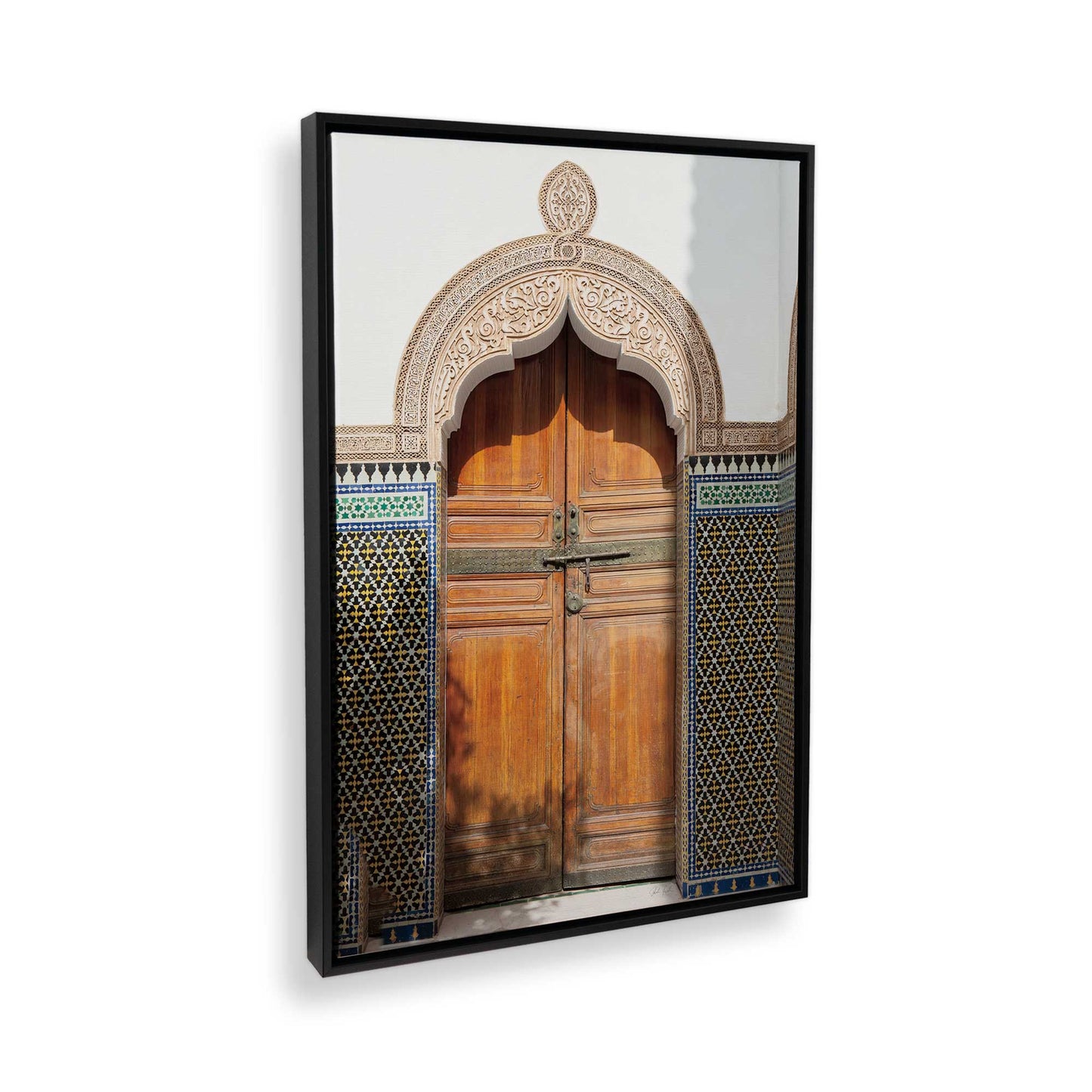 [Color:Satin Black], Picture of the corner of the art