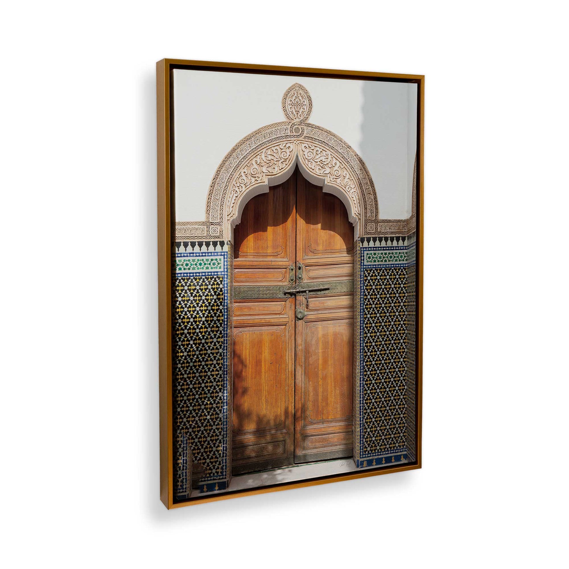 [Color:Polished Gold], Picture of the corner of the art