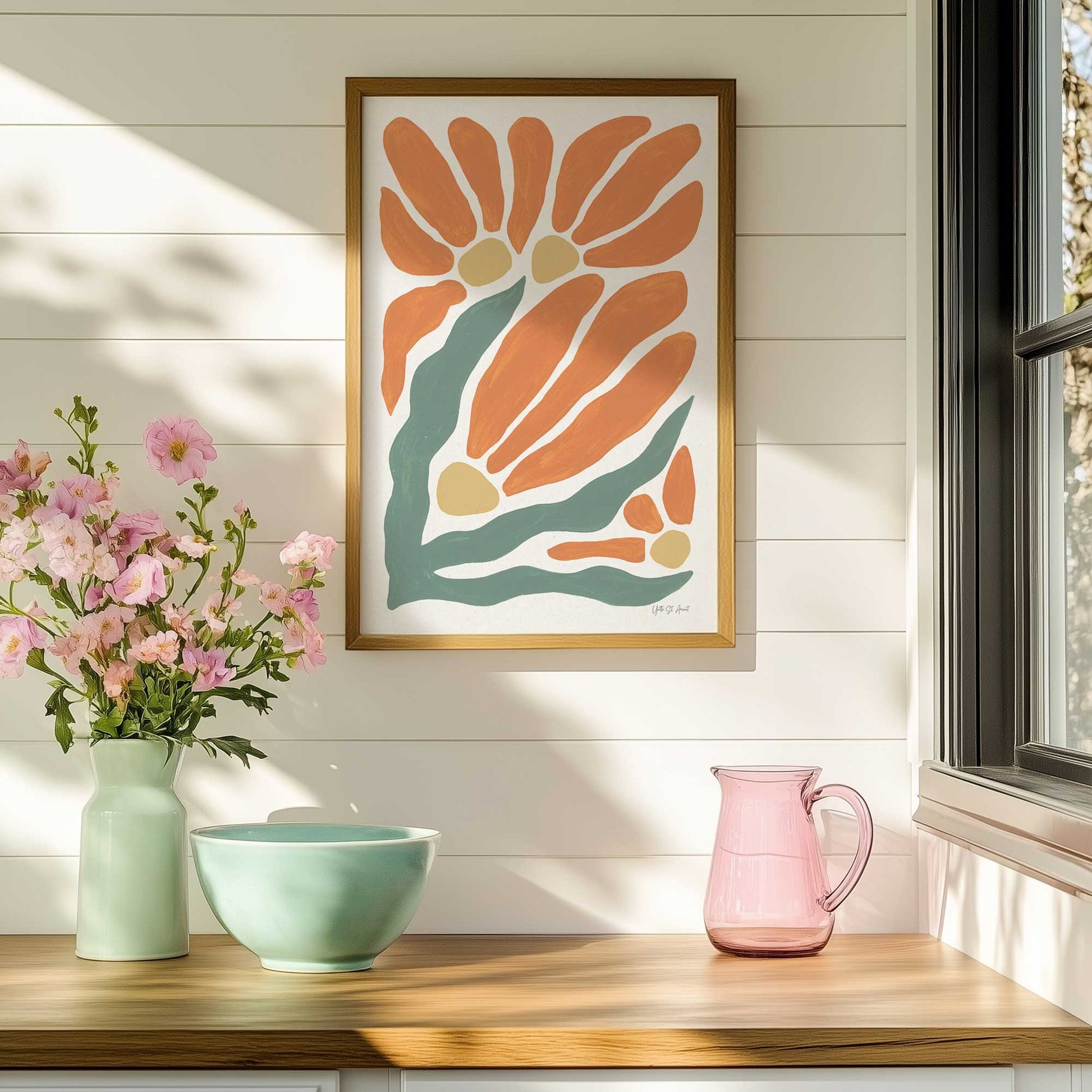 [SPECIAL],[LIFESTYLE], Picture of art hanging in a room