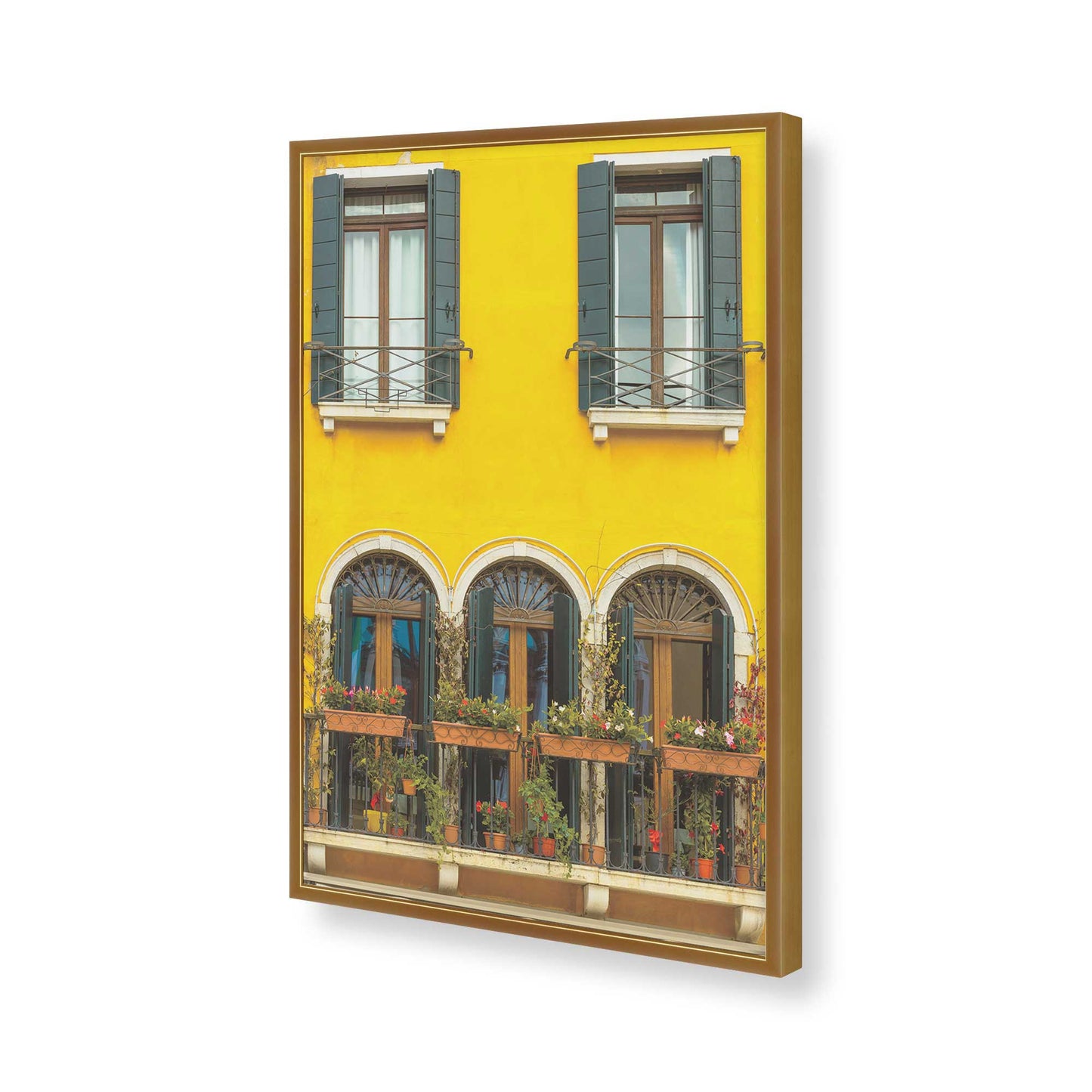 [Color:Polished Gold], Picture of art in a Polished Gold frame of the corner