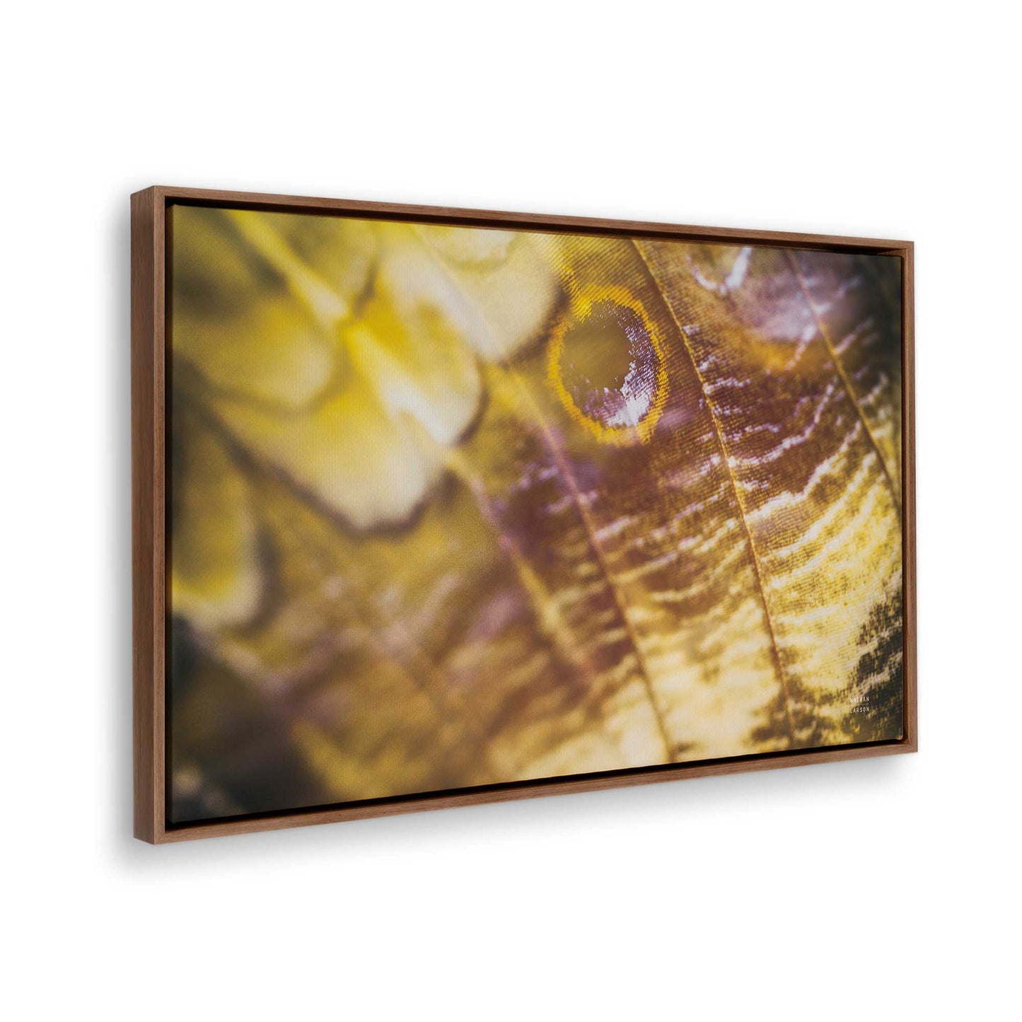 [Color:Walnut], Picture of the corner of the art