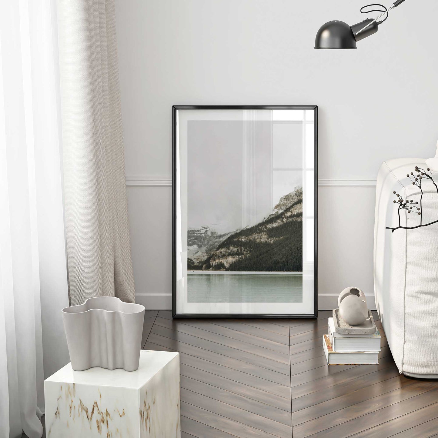 [LIFESTYLE],[SPECIAL],Picture of art in a room