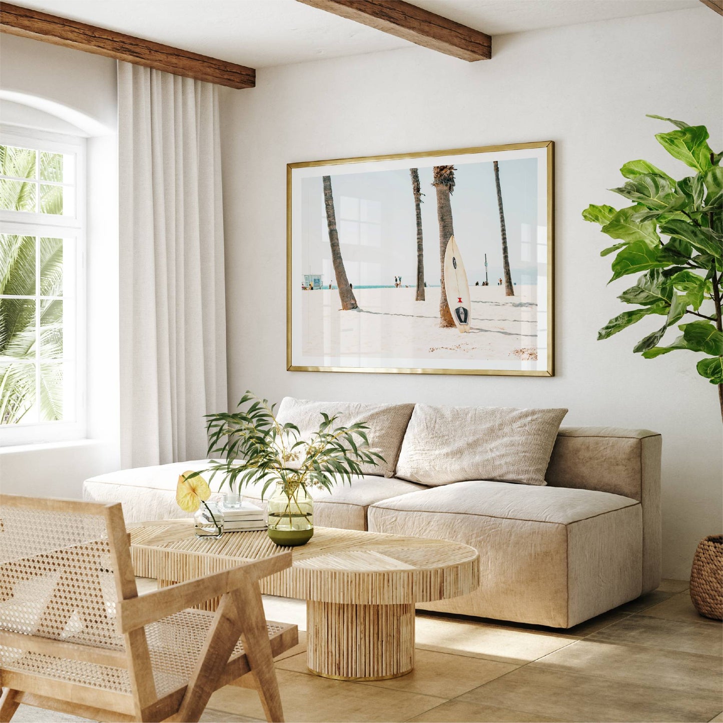 [LIFESTYLE],[SPECIAL],Picture of art in a room