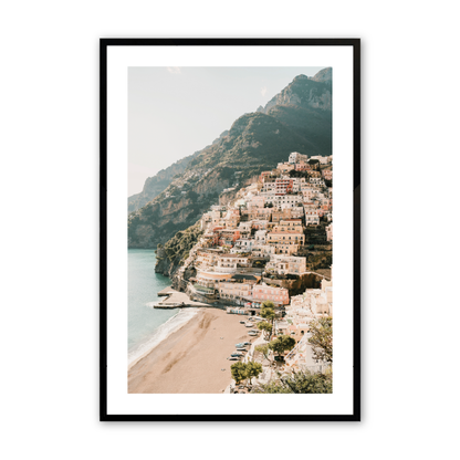 [LIFESTYLE],[SPECIAL],Picture of art in a room